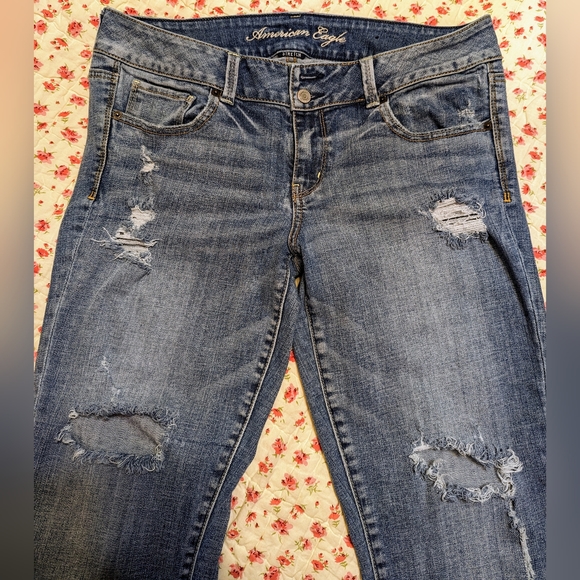 💥5 for 25 💥 American Eagle Artist distressed crop jeans 👖size 12 - Picture 5 of 16